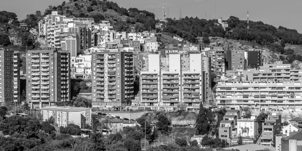 Delitos Contra la Propiedad / Urbanísticos Santa Coloma de Farners · Construcción de Edificios en Zonas Prohibidas